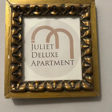 Juliet Deluxe *